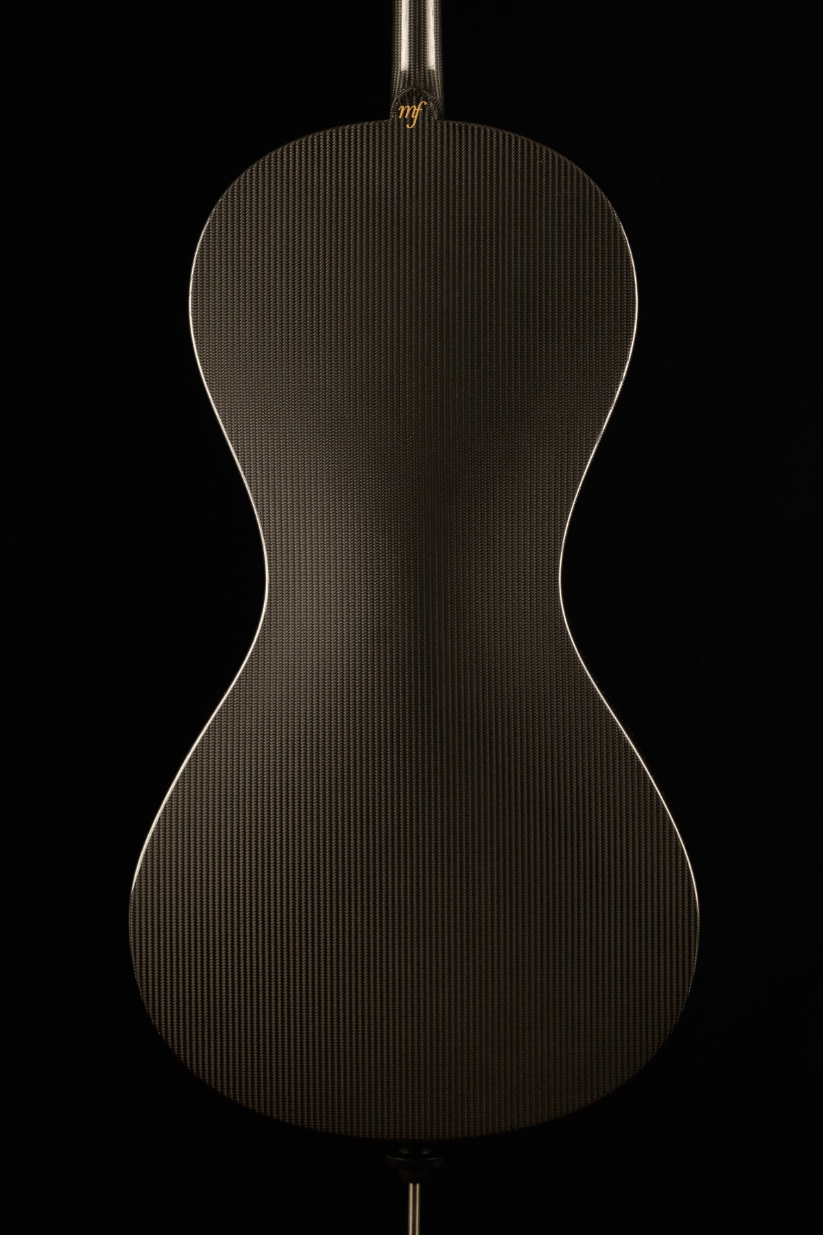 mf | solo Cello, back view