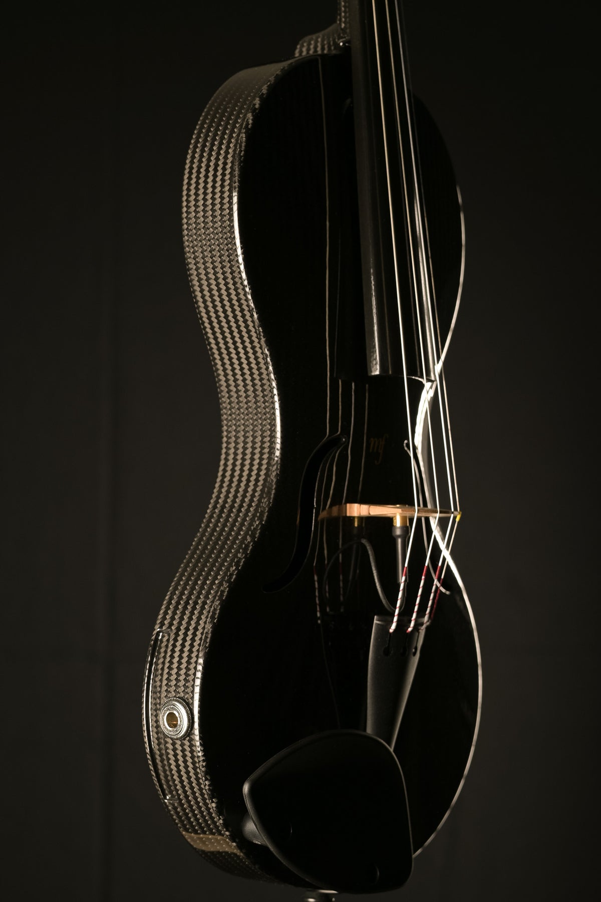 mf | solo Violine, Hybrid, Seitenansicht links
