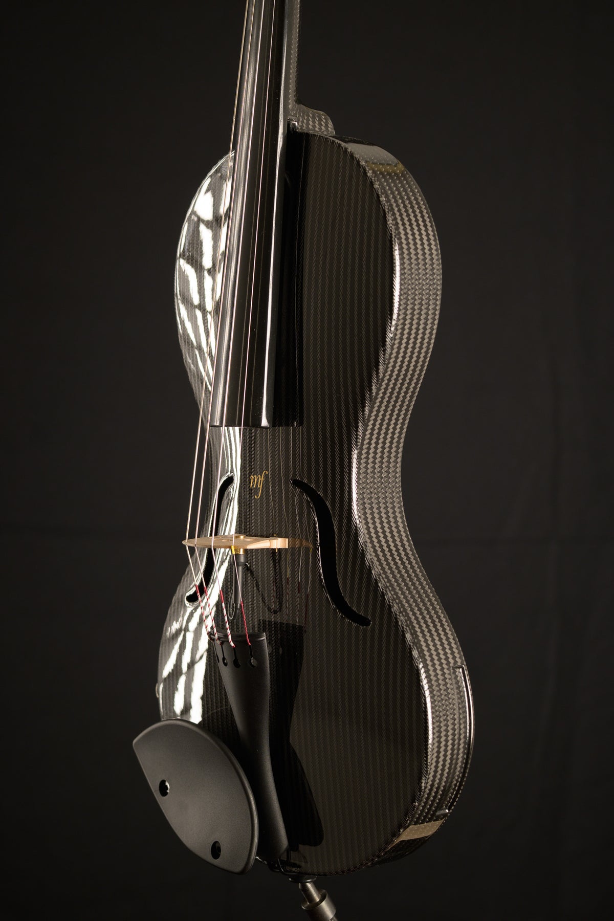 mf | atelier The Silver Edition, right side view
