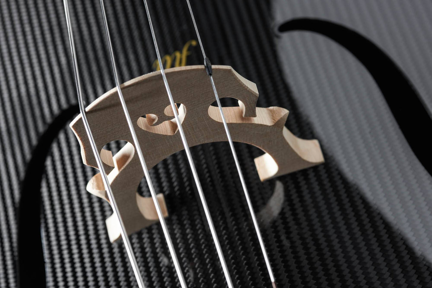 Carbon cello "Hybrid Line"